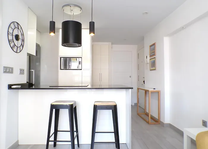 Apartamento Mariscal 4 Con Dos Dormitorios Y Piscina By Gestaltur